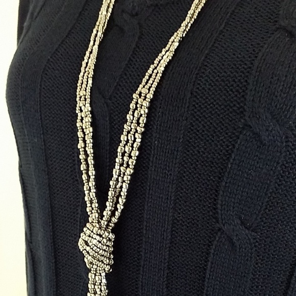 Custom made Silver Tone Long Necklace with a Knot. - Picture 4 of 4